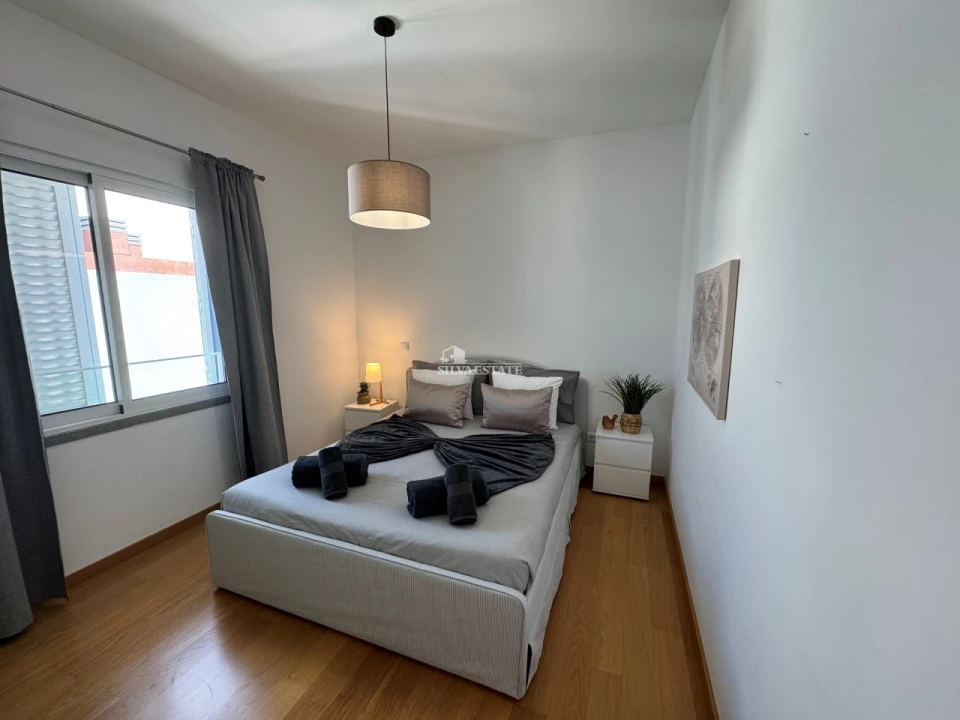 Apartamento T2 para Arrendamento férias em Caniço Foto 31