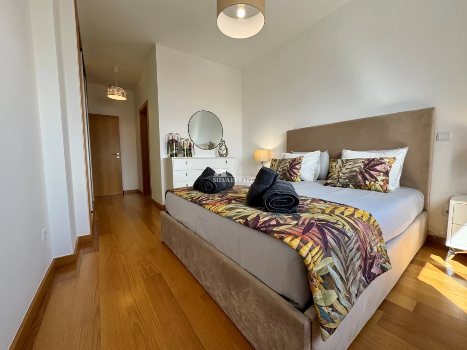 Apartamento T2 para Arrendamento férias em Caniço Foto 37