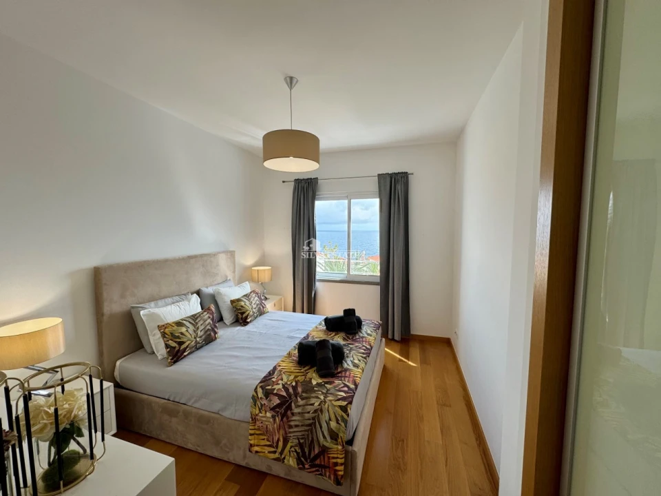 Apartamento T2 para Arrendamento férias em Caniço Foto 45