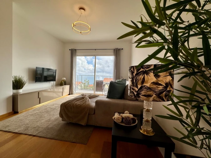 Apartamento T2 para Arrendamento férias em Caniço Foto 18