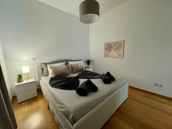 Apartamento T2 para Arrendamento férias em Caniço Foto 24