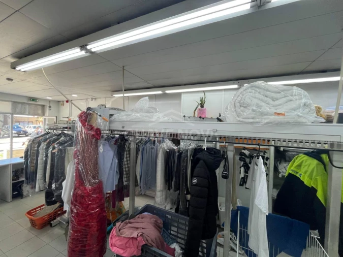 Negócio para Trespasse em Vilar de Andorinho Foto 3