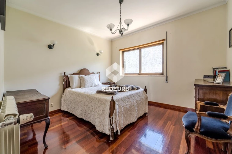 Moradia T4 para Venda em Caldelas, Sequeiros e Paranhos Foto 18