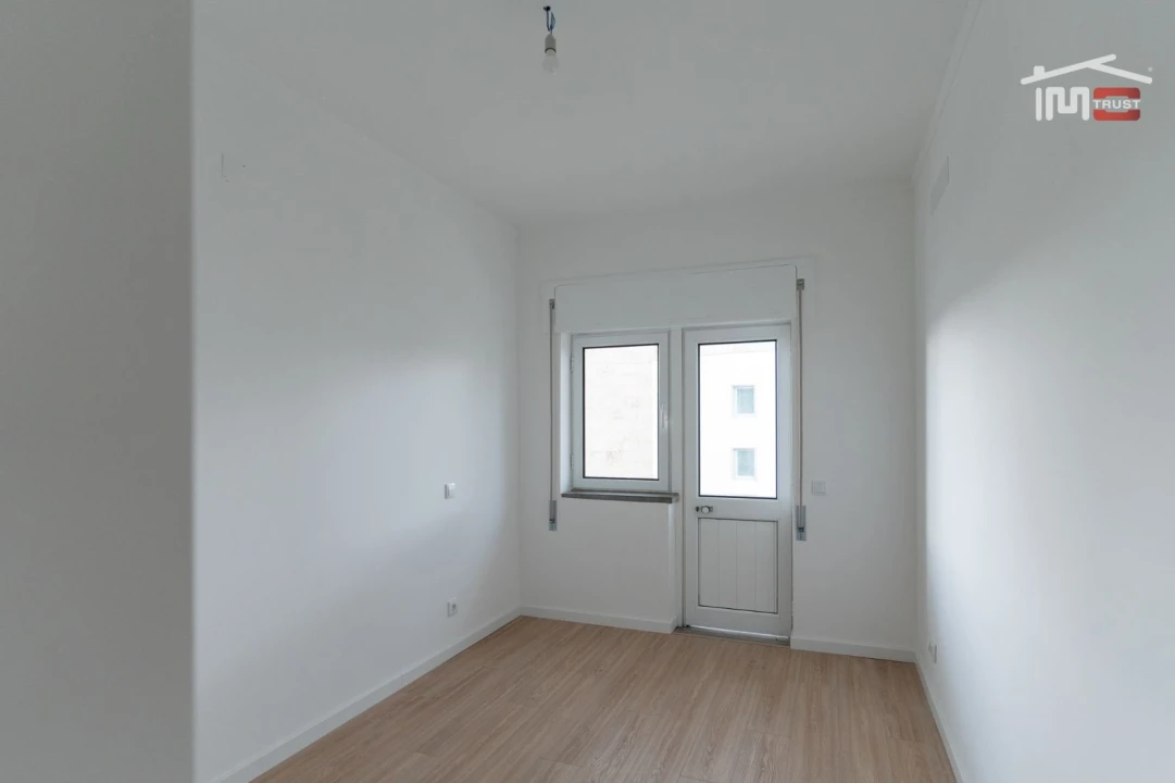 Apartamento T2 para Arrendamento em Fatima Foto 12