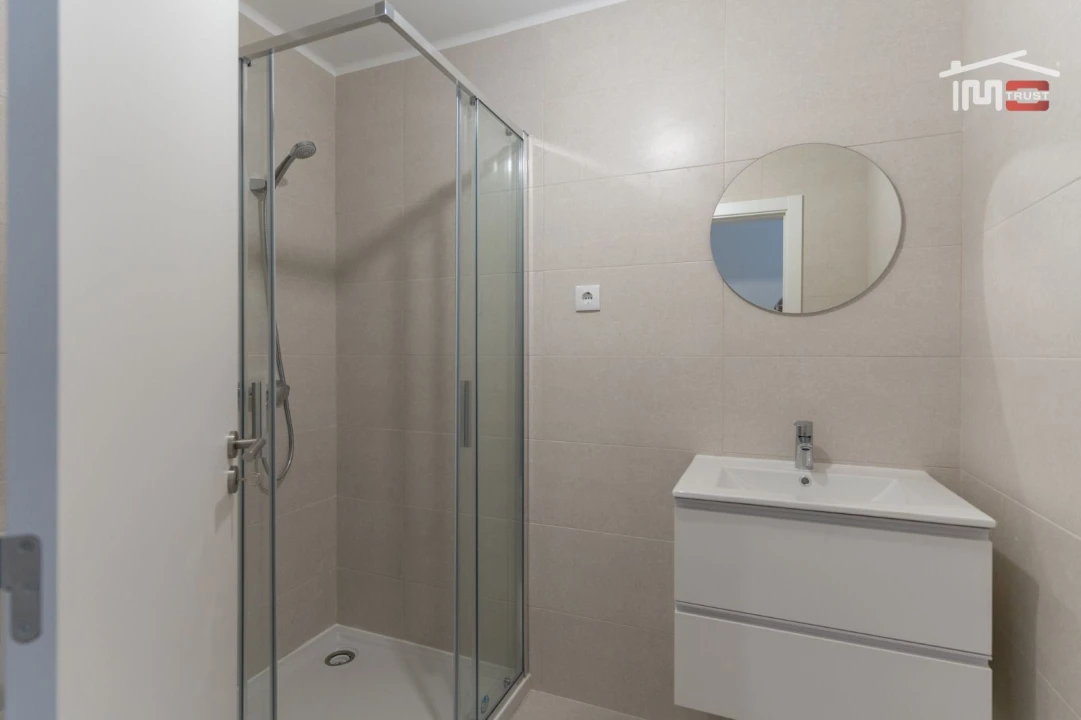 Apartamento T2 para Arrendamento em Fatima Foto 14
