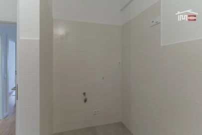 Apartamento T2 para Arrendamento em Fatima