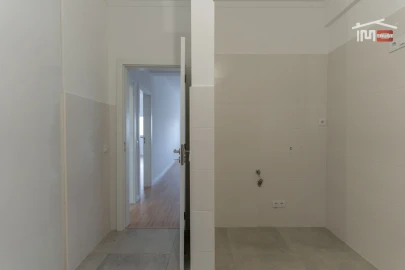 Apartamento T2 para Arrendamento em Fatima