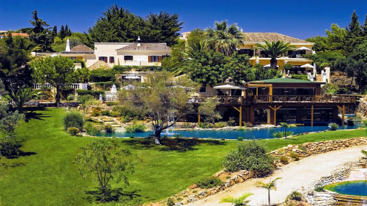 Moradia T12 para Venda em Conceição e Estoi Foto 1