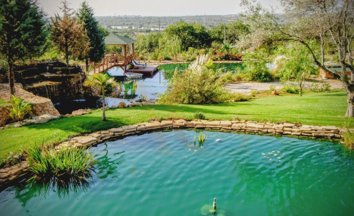 Moradia T12 para Venda em Conceição e Estoi Foto 15