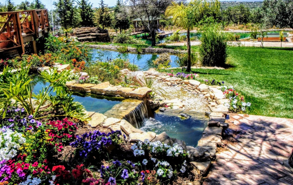 Moradia T12 para Venda em Conceição e Estoi Foto 16