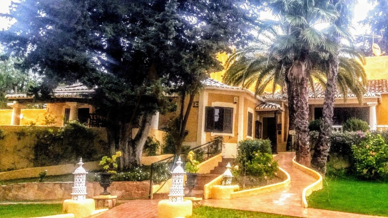 Moradia T12 para Venda em Conceição e Estoi Foto 21