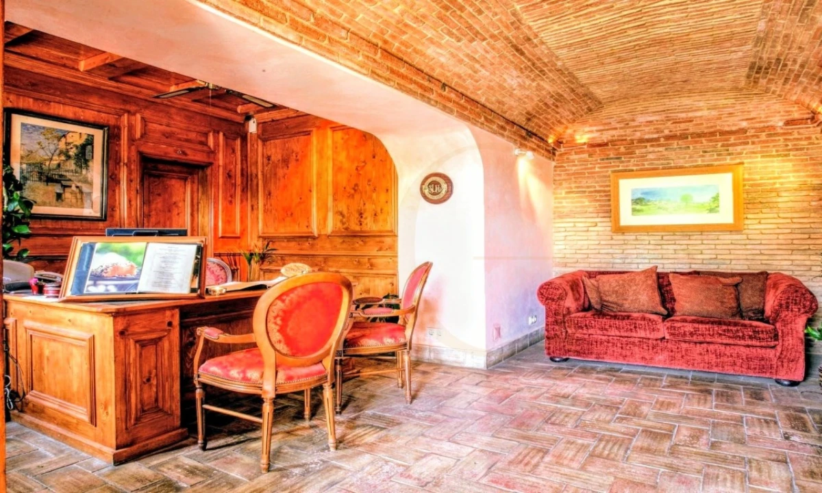 Moradia T12 para Venda em Conceição e Estoi Foto 24