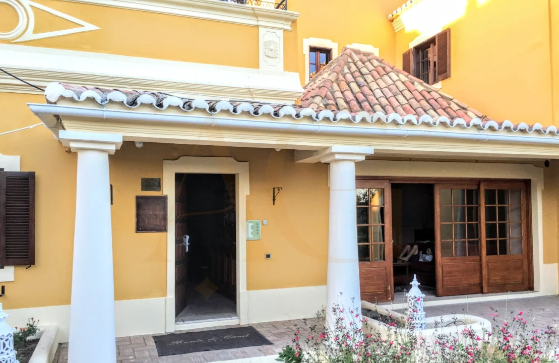 Moradia T12 para Venda em Conceição e Estoi Foto 23