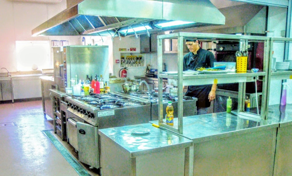 Moradia T12 para Venda em Conceição e Estoi Foto 31