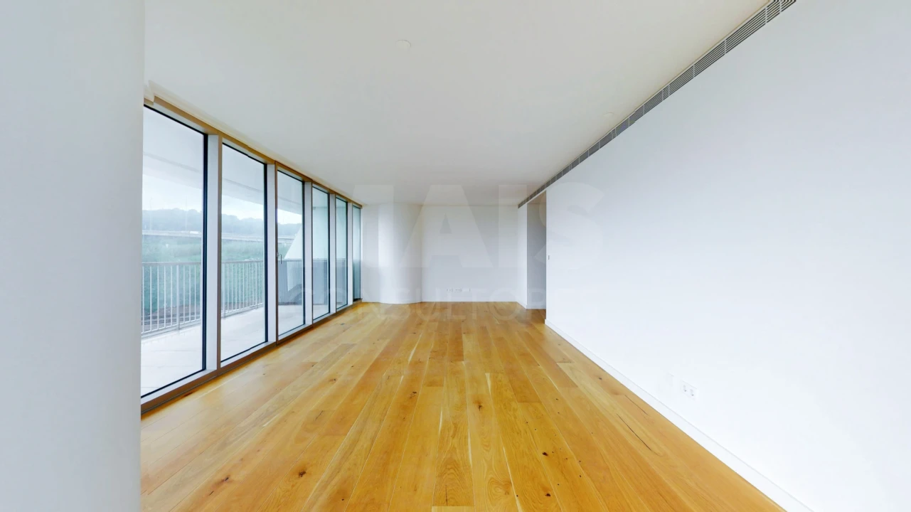 Apartamento T3 para Venda em Campolide Foto 10