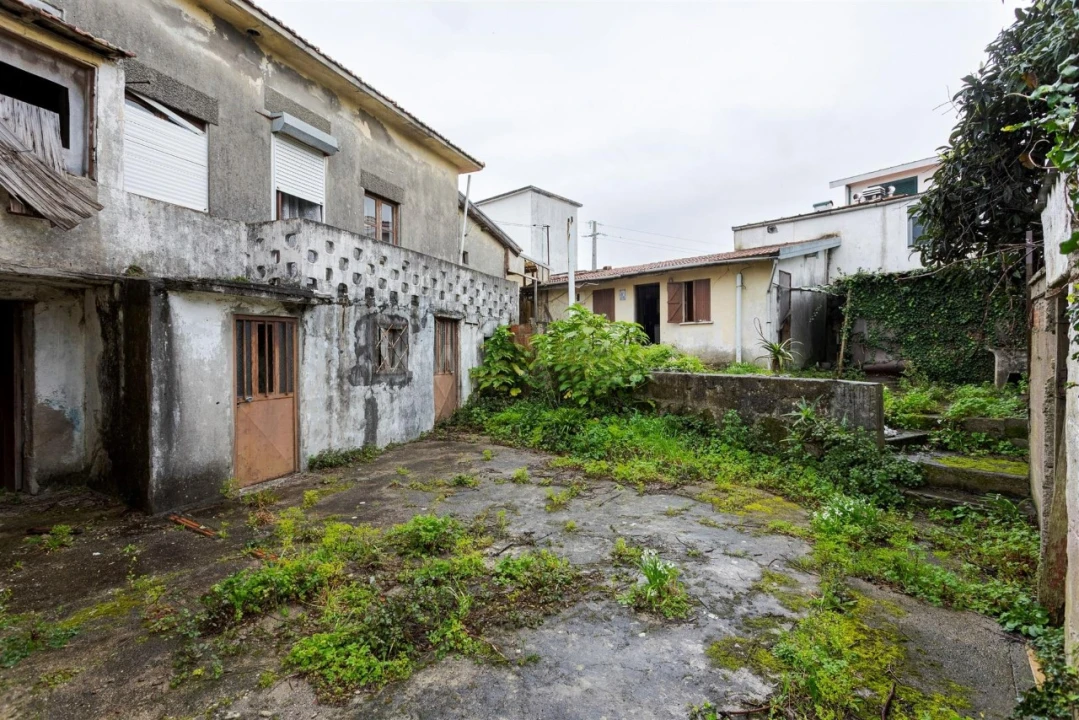 Moradia T5 para Venda em Custóias, Leça do Balio e Guifões Foto 11