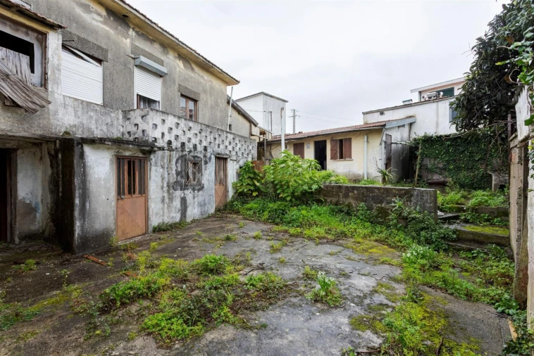 Moradia T5 para Venda em Custóias, Leça do Balio e Guifões Foto 11