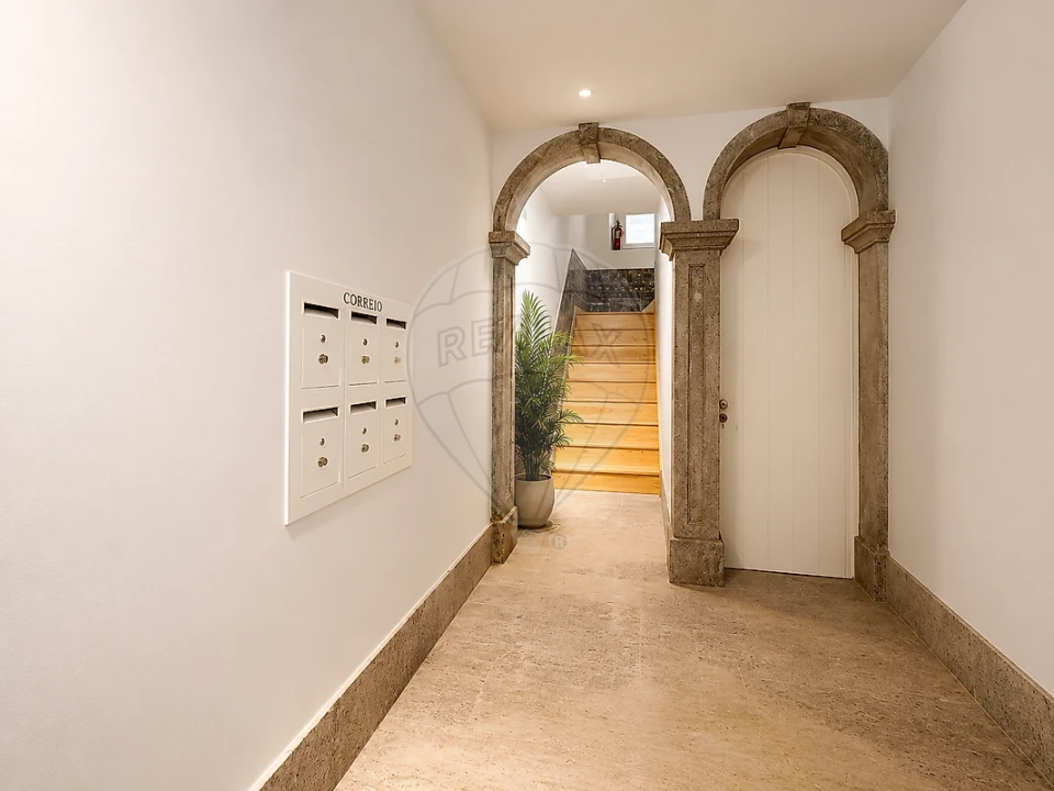 Apartamento T3 para Venda em Misericórdia Foto 19