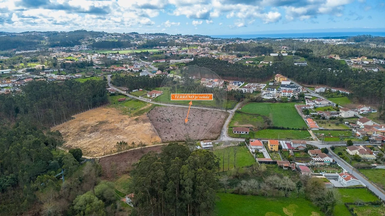 Terreno para Venda em Pedroso e Seixezelo Foto 9