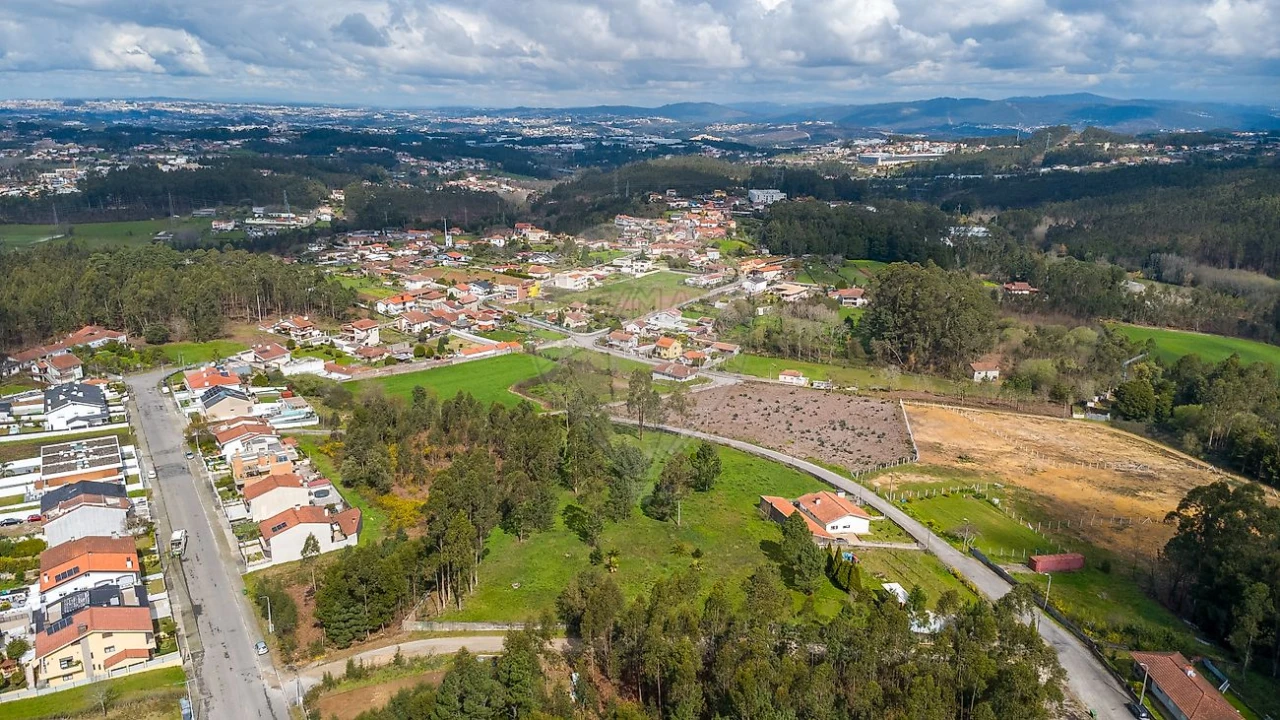 Terreno para Venda em Pedroso e Seixezelo Foto 5
