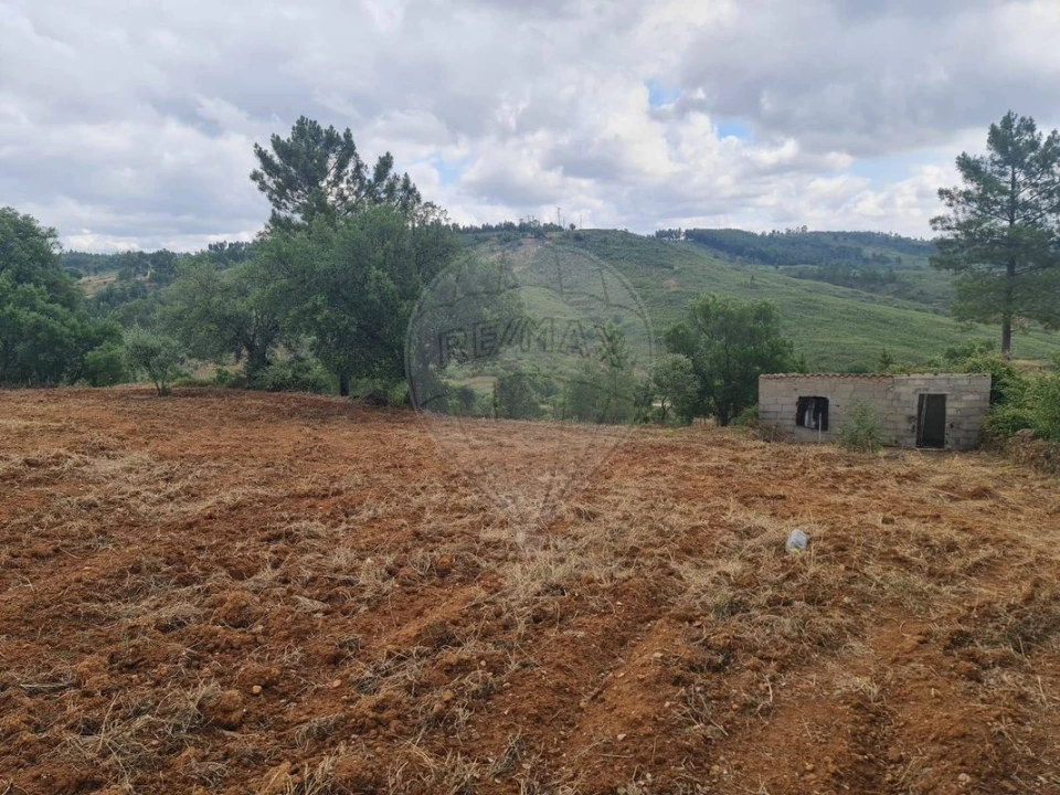 Terreno para Venda em Envendos Foto 30