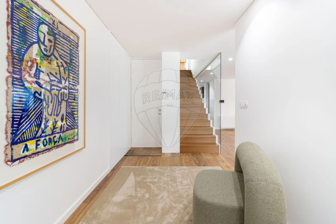 Moradia T4 para Venda em Brufe Foto 12