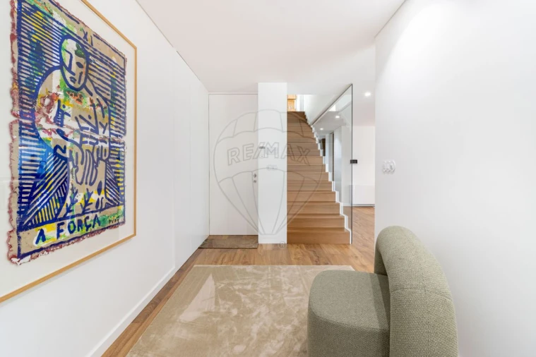 Moradia T4 para Venda em Brufe Foto 12