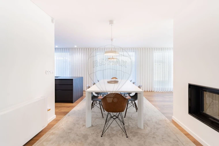 Moradia T4 para Venda em Brufe Foto 18