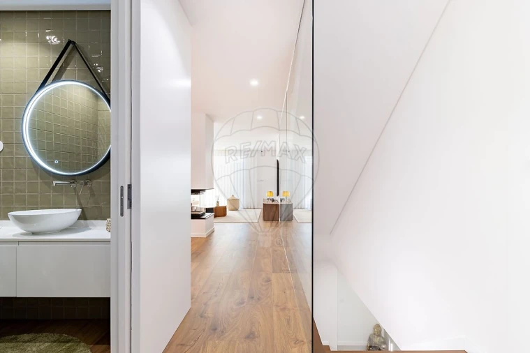 Moradia T4 para Venda em Brufe Foto 27