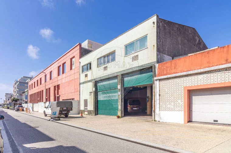 Prédio para Venda em Matosinhos e Leça da Palmeira Foto 1