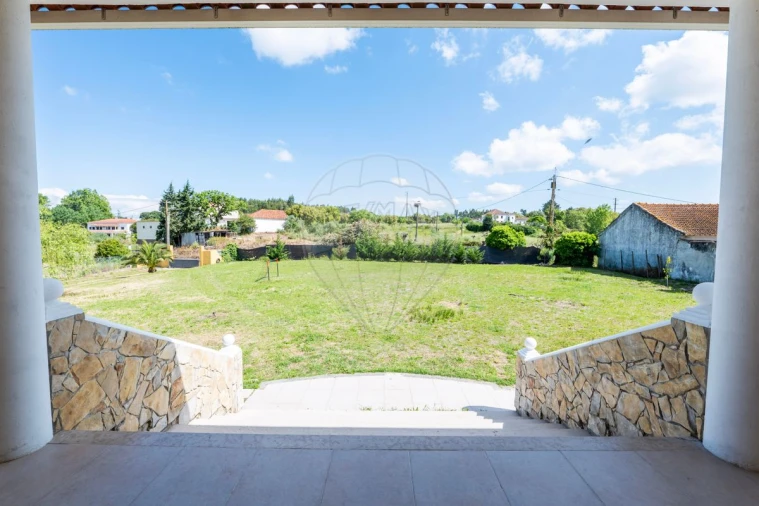 Moradia T4 para Venda em São João da Ribeira e Ribeira de São João Foto 42