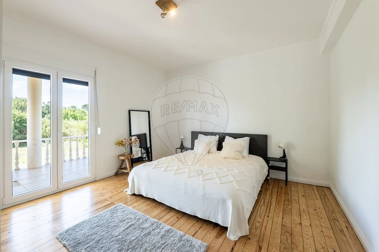 Moradia T4 para Venda em São João da Ribeira e Ribeira de São João Foto 23