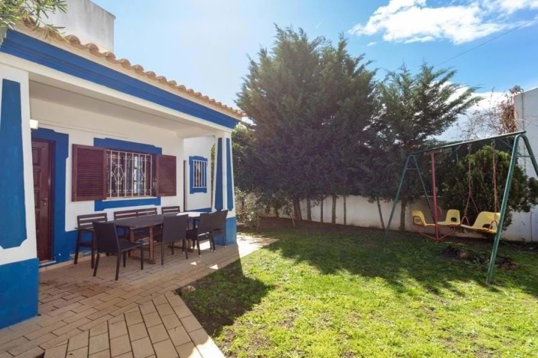 Moradia T4 para Venda em Guia Foto 52