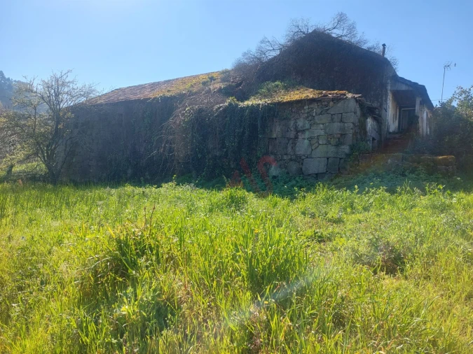 Moradia T5 para Venda em Vila Verde e Santão Foto 8