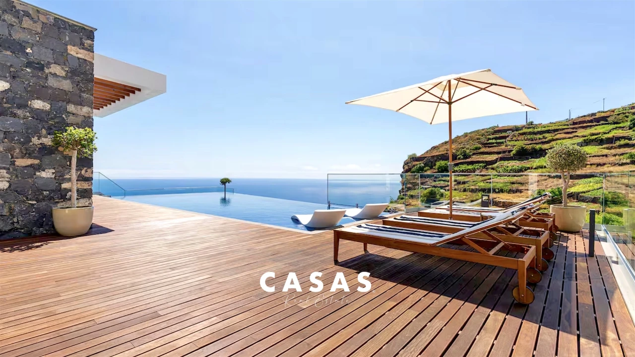 Moradia T3 para Venda em Quinta Grande Foto 9