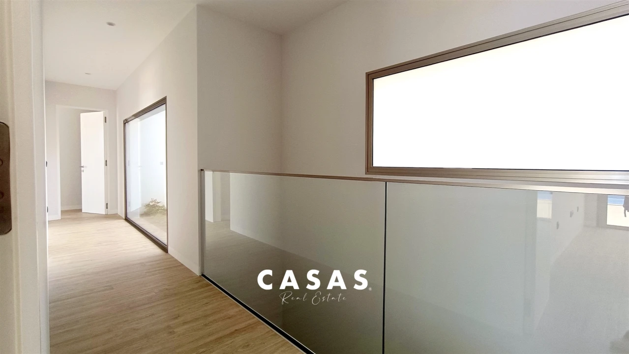 Moradia T3 para Venda em Estreito da Calheta Foto 18