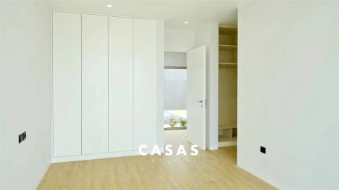 Moradia T3 para Venda em Estreito da Calheta
