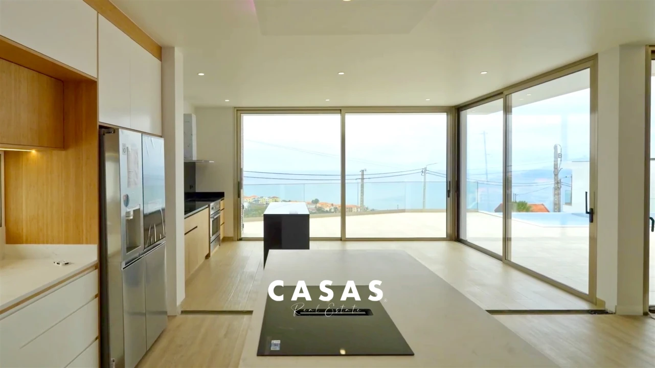 Moradia T3 para Venda em Estreito da Calheta Foto 13