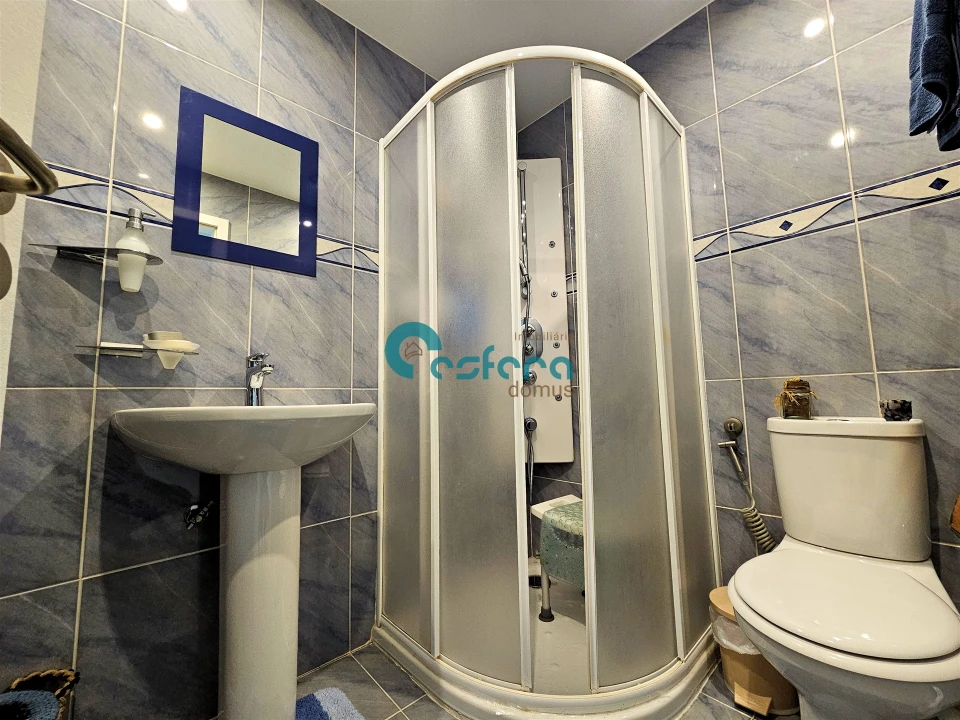 Moradia T4 para Venda em Aveleda Foto 26