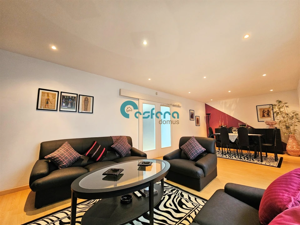 Moradia T4 para Venda em Aveleda Foto 14