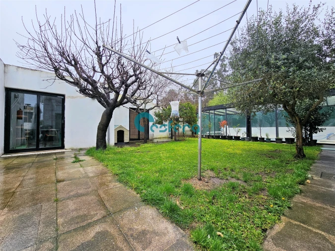 Moradia T4 para Venda em Aveleda Foto 46