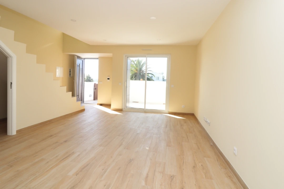 Moradia T3 para Venda em Albufeira e Olhos de Água Foto 11