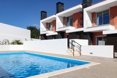 Moradia T3 para Venda em Albufeira e Olhos de Água