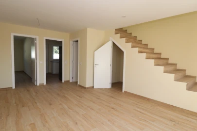Moradia T3 para Venda em Albufeira e Olhos de Água