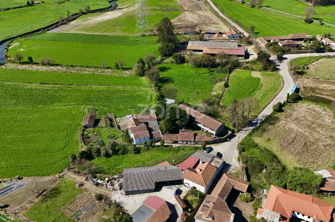 Terreno para Venda em Gondifelos, Cavalões e Outiz Foto 9