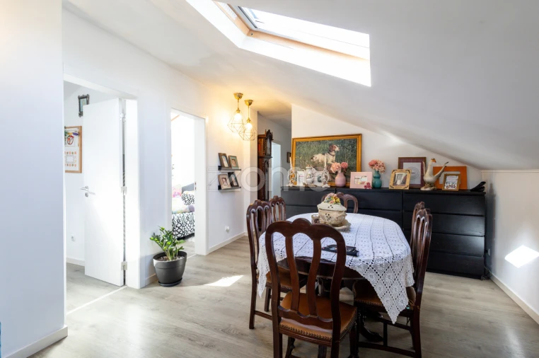 Moradia T7 para Venda em Santa Maria e São Miguel, São Martinho, São Pedro Penaferrim Foto 46