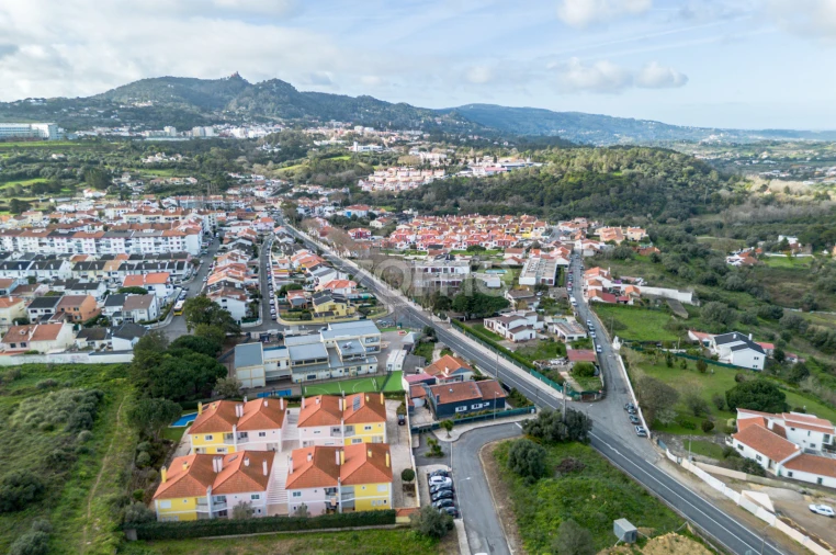 Moradia T7 para Venda em Santa Maria e São Miguel, São Martinho, São Pedro Penaferrim Foto 52