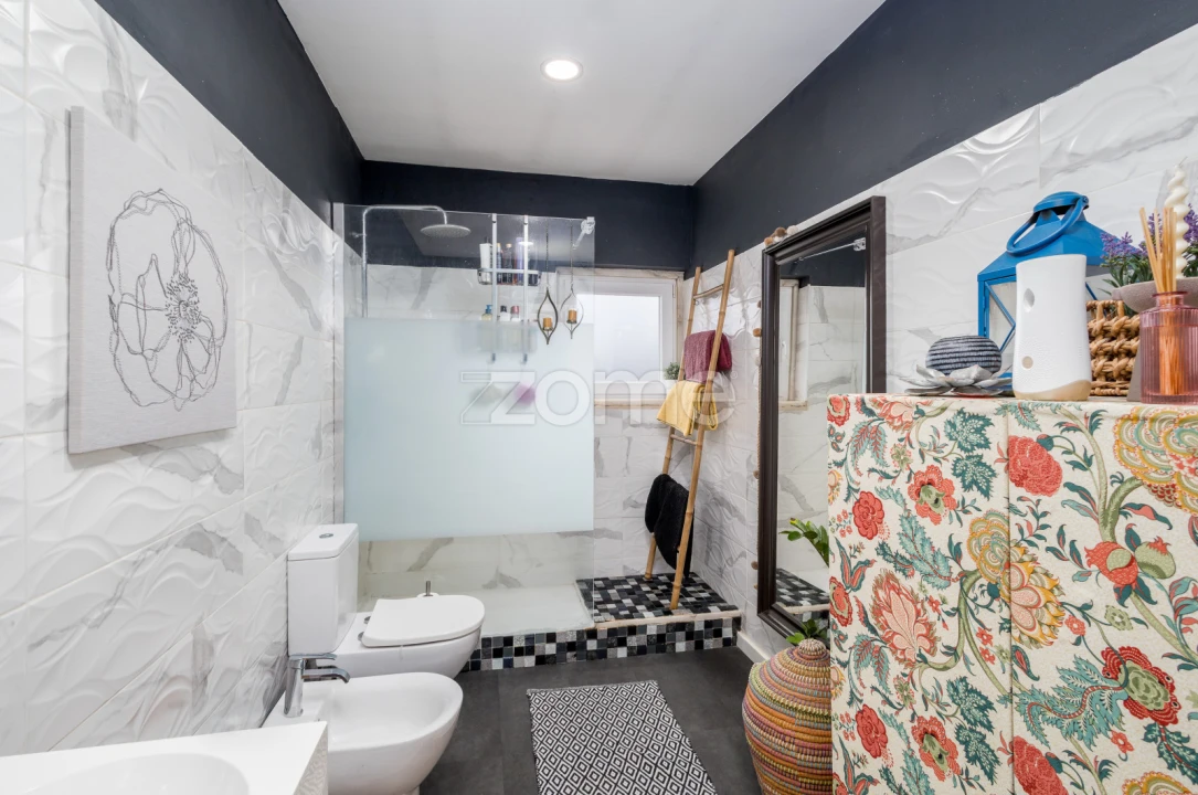 Moradia T7 para Venda em Santa Maria e São Miguel, São Martinho, São Pedro Penaferrim Foto 22