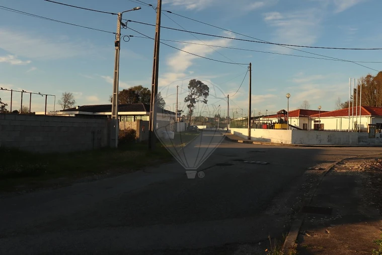 Terreno para Venda em Avidos e Lagoa Foto 9