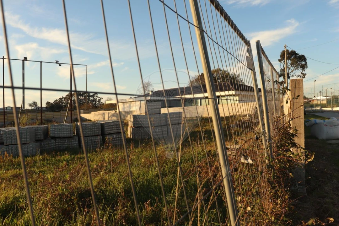 Terreno para Venda em Avidos e Lagoa Foto 8